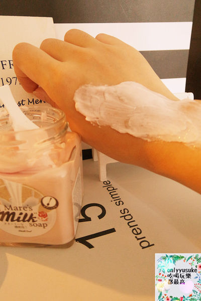 保養分享日本【POPSKIN馬奶超濃密洗顏泡】泡泡超綿密又洗得很乾淨不黏膩ポップスキン