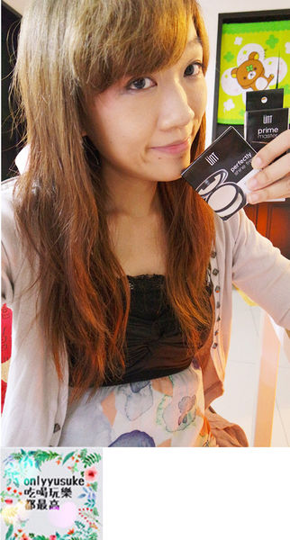 美妝分享【UNT 完美持久柔霧光粉餅】雙重保濕不卡粉，幫你打造自然透亮的妝感