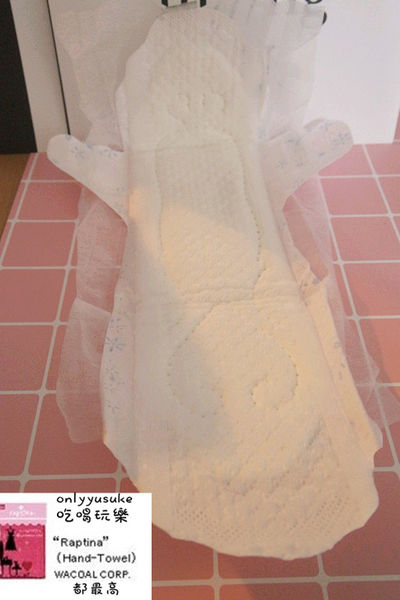 【日本大王elis愛麗思】日本衛生棉品牌,吸收透氣一級棒清爽零感,吸收度測試