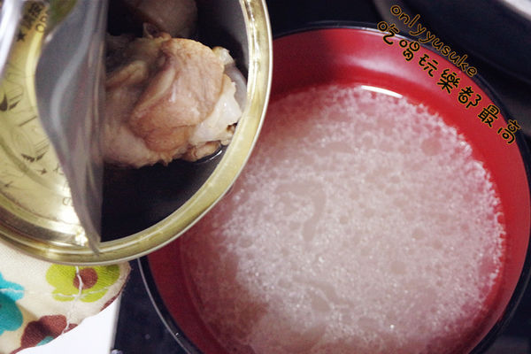 懶人三餐料理【軒閣食品鮮盒子湯罐頭雞湯】現煮一樣好喝,低熱量宵夜
