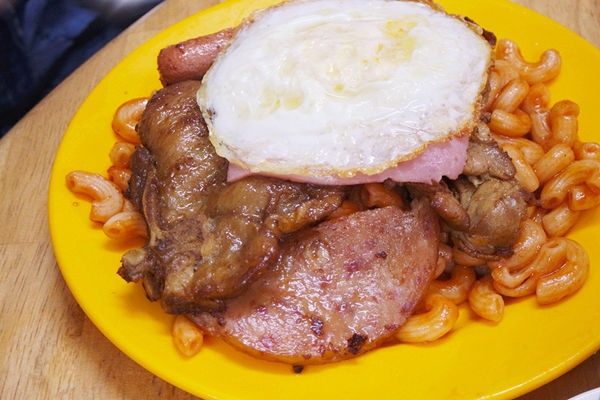 春遊澳門自由行DAY３興記咖啡室,官也街,莫義記,咀香園餅家,龍環葡韻