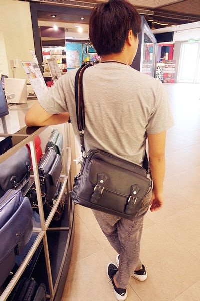 (台中)眾多時尚品牌配件包包【日曜天地台中Outlet】逛完到附近一中購物