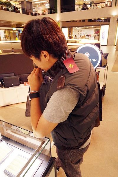 (台中)眾多時尚品牌配件包包【日曜天地台中Outlet】逛完到附近一中購物