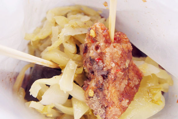 （FoOd台中)♥【健美先生】有特色肌肉男的主題風格滷味，激炸滷味好吃涮嘴，吃完還想再吃