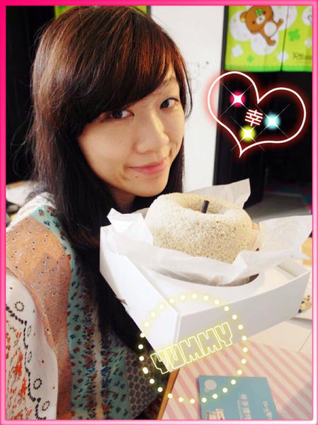 彌月蛋糕【咕咕霍夫】TVBS報導推薦彌月蛋糕,特色茶蘋果,綿密鮮奶乳酪蛋糕