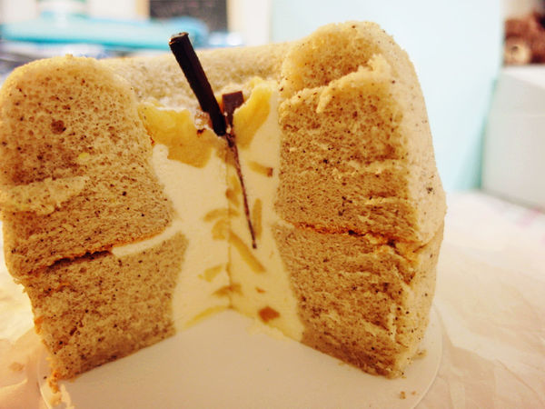 彌月蛋糕【咕咕霍夫】TVBS報導推薦彌月蛋糕,特色茶蘋果,綿密鮮奶乳酪蛋糕