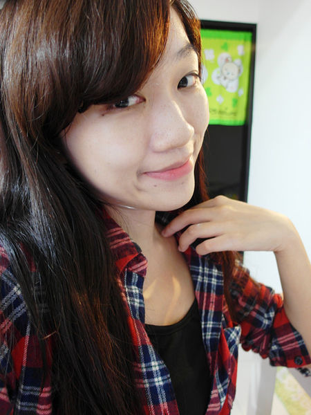 一抹即亮白,韓國超厲害【Choonee啾妮－玻尿酸珍珠素顏霜】保養同時也能變美