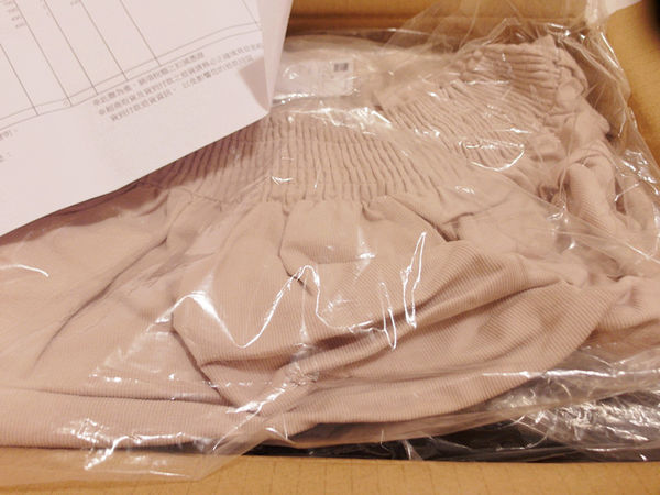 (穿搭分享)♥【GU】超好買的日牌網路商店，一周年歡慶活動，7-ELEVEN超取免運