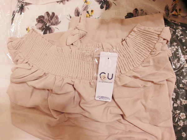 (穿搭分享)♥【GU】超好買的日牌網路商店，一周年歡慶活動，7-ELEVEN超取免運