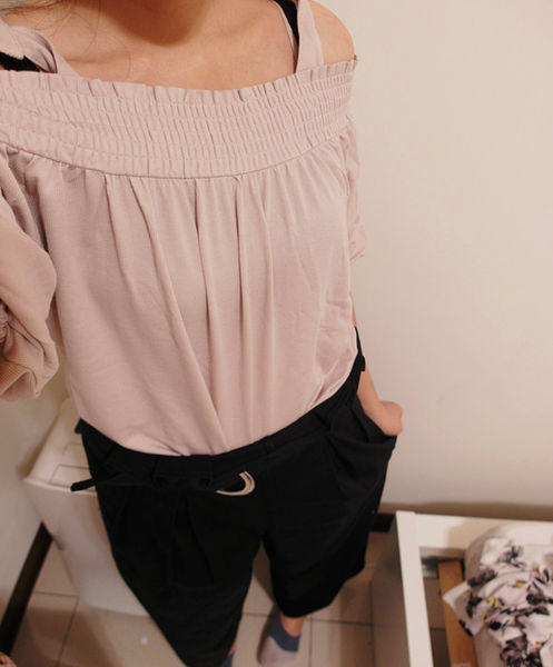 (穿搭分享)♥【GU】超好買的日牌網路商店，一周年歡慶活動，7-ELEVEN超取免運