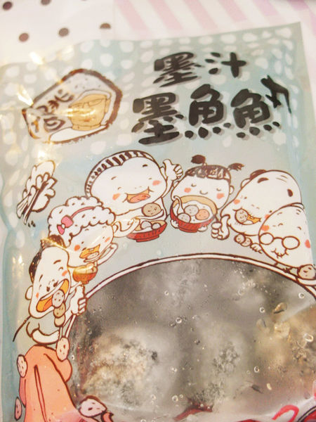 （宅配美食)♥彈牙有嚼勁跳伯丸子【嘉楠食品】墨魚魚丸,八爪魚丸,原味貢丸