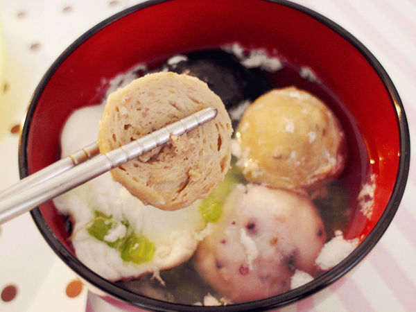 （宅配美食)♥彈牙有嚼勁跳伯丸子【嘉楠食品】墨魚魚丸,八爪魚丸,原味貢丸