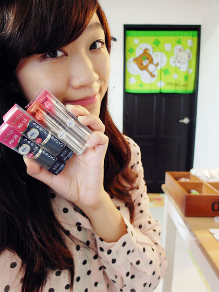 【media媚點】滋潤持久唇膏RS-25+RD-13晶透唇膏(PK-07+OR-05)