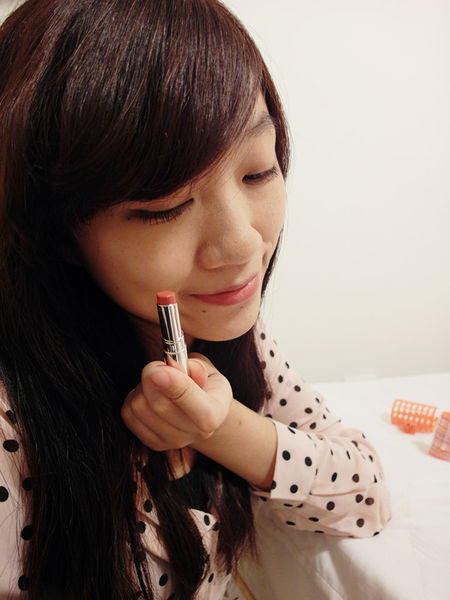 【media媚點】滋潤持久唇膏RS-25+RD-13晶透唇膏(PK-07+OR-05)