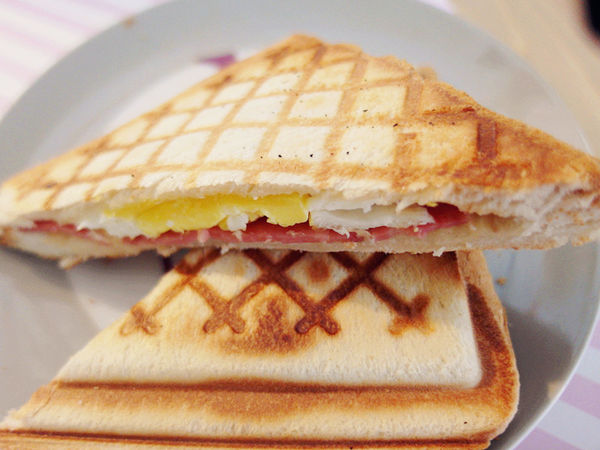 （Life日用品)♥【綠生活福利社】很可愛又超便利，一撕即開的側邊撕口三明治袋