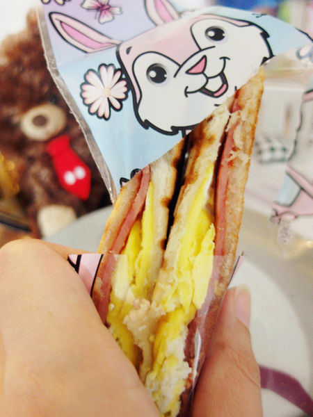 （Life日用品)♥【綠生活福利社】很可愛又超便利，一撕即開的側邊撕口三明治袋