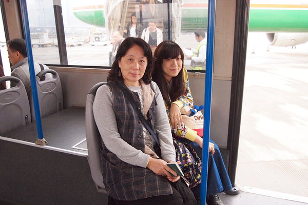 春遊澳門自由行DAY1【巴黎人,威尼斯人,義順牛奶公司,喜記雲吞,大利來記豬扒包】