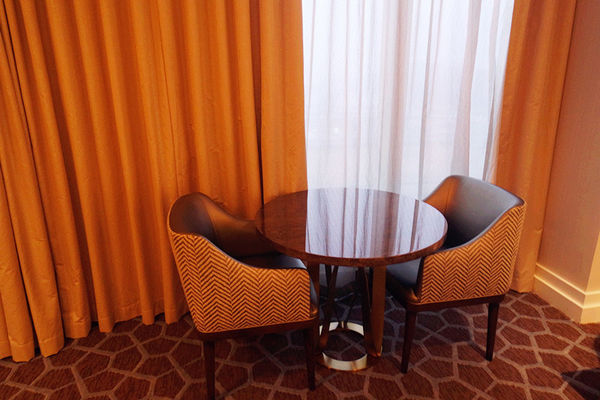 春遊澳門自由行DAY1【巴黎人,威尼斯人,義順牛奶公司,喜記雲吞,大利來記豬扒包】