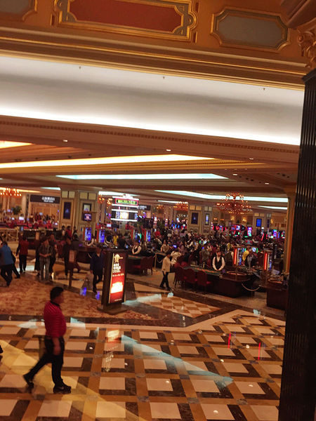 春遊澳門自由行DAY1【巴黎人,威尼斯人,義順牛奶公司,喜記雲吞,大利來記豬扒包】