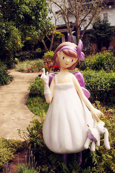 雅虎首頁文(國內旅遊台中)★【薰衣草森林】越來越文青風，來一趟文字探索森林之旅吧！