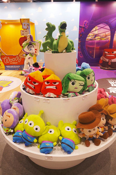 (國內旅遊台中)★【台中秀泰廣場站前店】連假好去處,皮克斯30週年展！