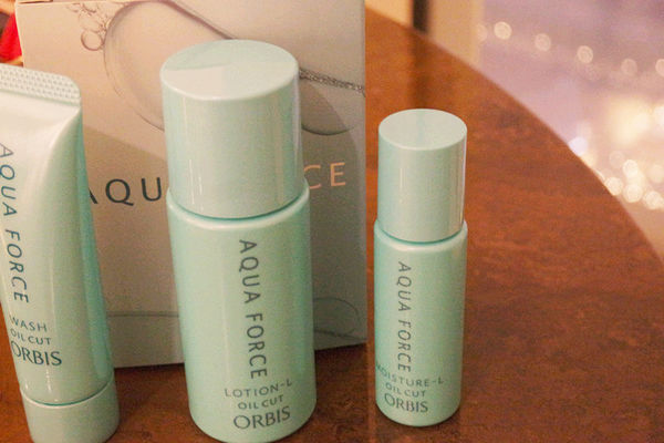 (保養分享)♥讓我肌膚Q彈滑嫩，超強水潤浸透力的【ORBIS】-水原力系列