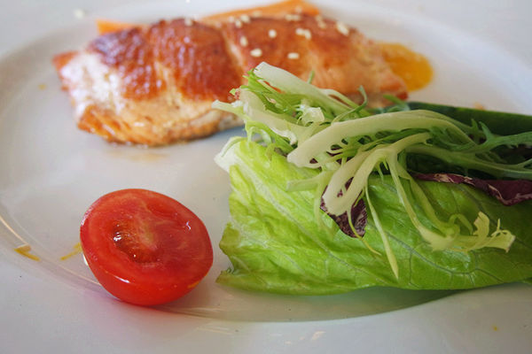 台北【W HOTEL】優美the kitchen table西餐廳,遊池放鬆,繽紛下午茶