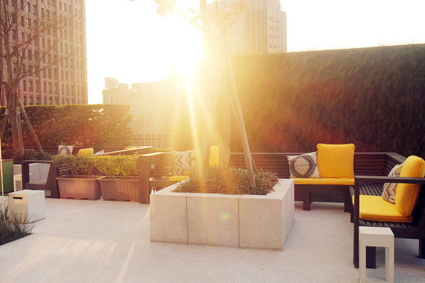 台北【W HOTEL】優美the kitchen table西餐廳,遊池放鬆,繽紛下午茶