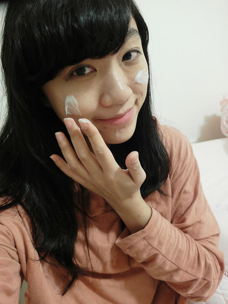 【專科完美多效晚安水凝霜】日本女性最愛,蠺絲蛋白保養,看緊你荷包一瓶多效