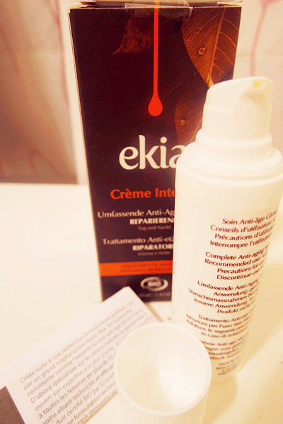 (保養分享)♥來自法國的頂級保養【ekia抗皺再生霜(二號) 】眾多女星的抗老首選