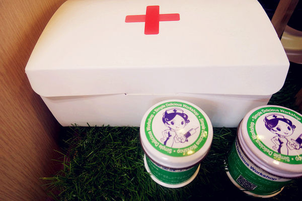 （FoOd彰化)♥【簡單美味工坊】讓人回想起小時後的日用品，具有復古文創風格的伴手禮店