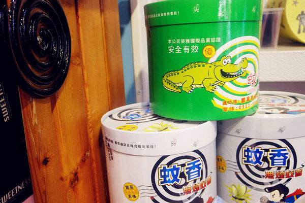 （FoOd彰化)♥【簡單美味工坊】讓人回想起小時後的日用品，具有復古文創風格的伴手禮店