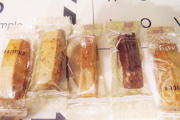 （FoOd彰化)♥【簡單美味工坊】讓人回想起小時後的日用品，具有復古文創風格的伴手禮店