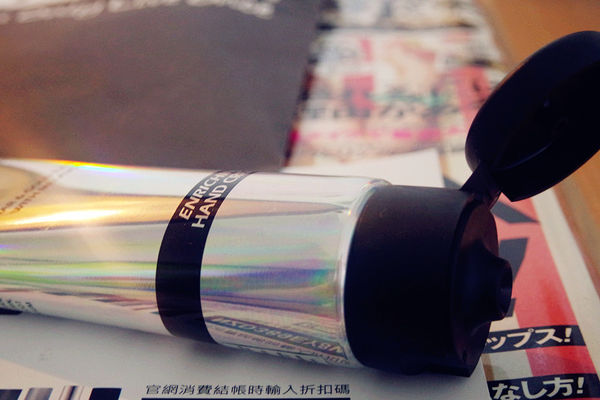 (保養分享)♥每個月都令人期待的【butybox2月】，收到才知道驚喜是什麼的期待感