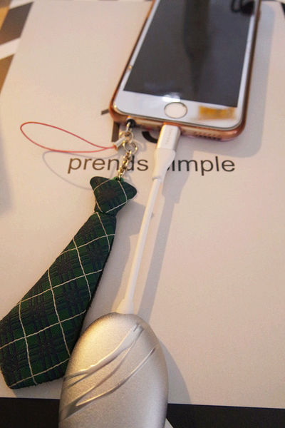 享受聽歌樂趣【TeicNeo】臨場感聲命之石微型耳擴,iphone3.5mm耳機孔