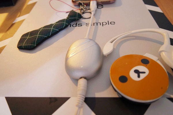 享受聽歌樂趣【TeicNeo】臨場感聲命之石微型耳擴,iphone3.5mm耳機孔