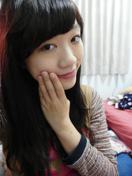 (保養分享)♥【巴黎萊雅水清新葡萄籽雙重活膚保濕精華】滋潤肌膚，粉嫩你的臉色