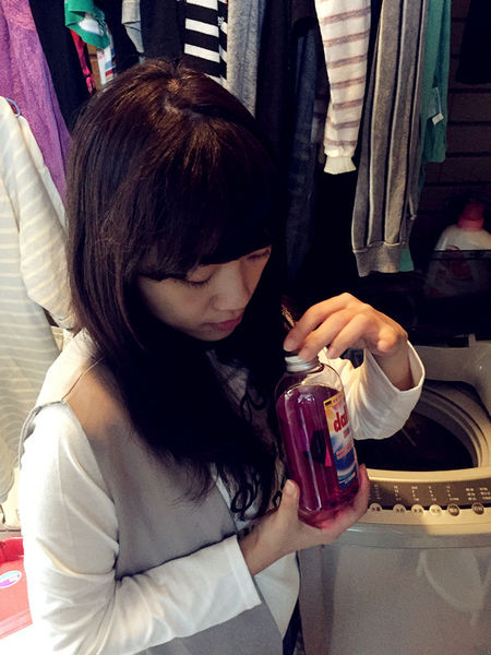 【德國dalli達麗】強力護色去污德國百年品牌全效洗衣精,洗得白淨又護色!