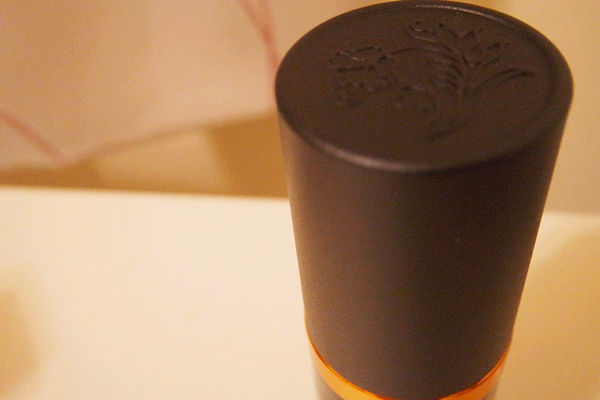 【userISM水漾仙跡靓白緊緻眼周精萃】緊緻亮眼精華,保養就從眼周開始吧！