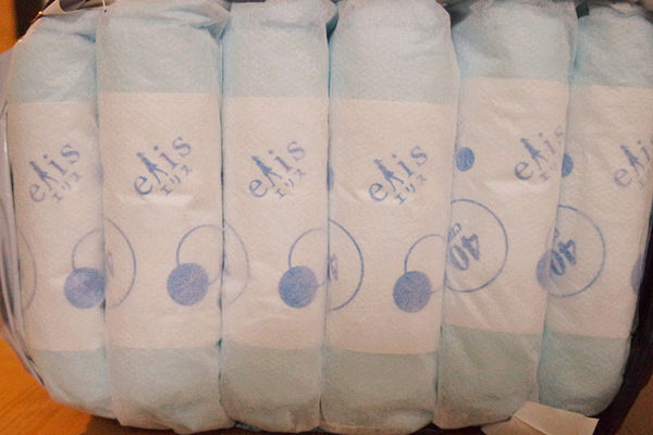 日用品-大王高分子吸收衛生棉,怎麼躺怎麼翻都不漏,elis夜用elis輕柔肌日用蝶翼