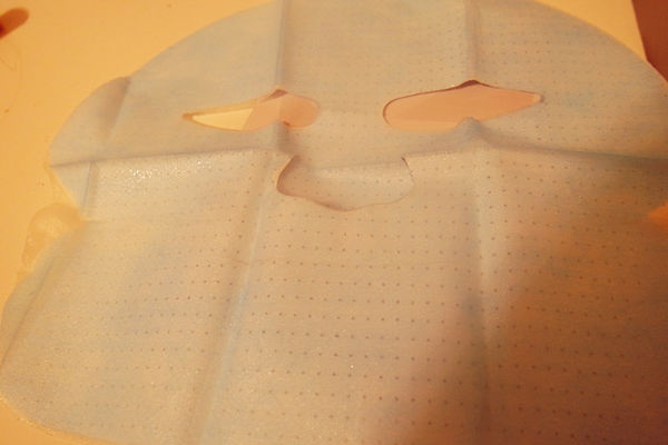 (保養分享)♥超保濕滋潤，感覺可以很快見效的【BHK's】GSH奢光淨白面膜