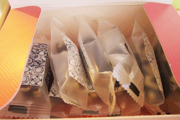 (甜點分享)♥精裝禮盒，過年送禮大首選【禮愫】重逢香醇禮盒-花火茶點集錦