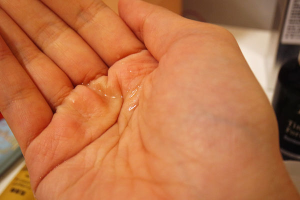 (保養分享)♥好吸收且不黏膩的韓國保養品牌【Ｄr.Young】讓妳肌膚水嫩發亮