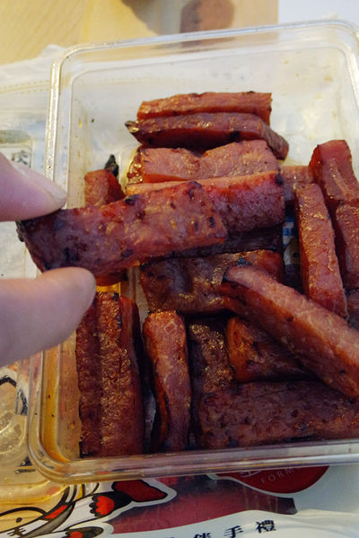 涮嘴零食,超人氣肉乾零嘴【快車肉乾】,多口味肉乾最佳選擇,年節送禮