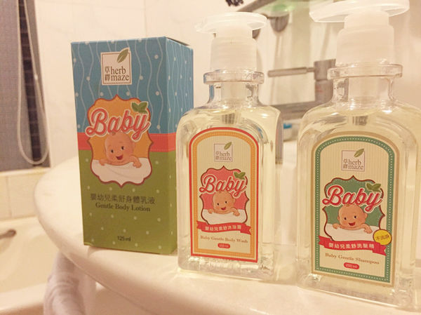 令人安心親膚品牌【Herbmaze草繹】嬰幼兒柔舒洗髮精,柔舒沐浴露,身體乳液