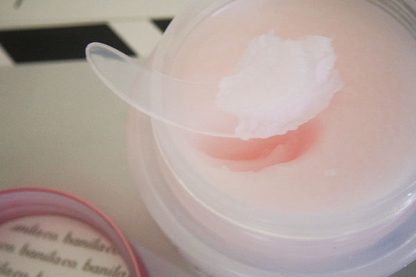 每3.3秒銷售一罐【banila.co.Zero零感肌瞬卸凝霜】韓藝人宋智孝指定卸妝