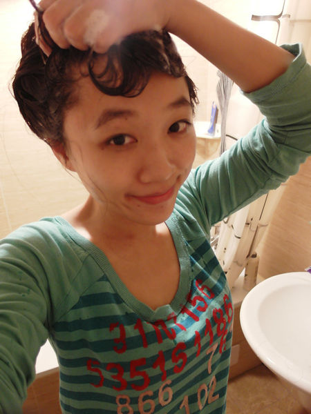 (保養分享)♥令人有驚喜感，感覺很超值的美妝驚喜盒【butybox】12月開箱文