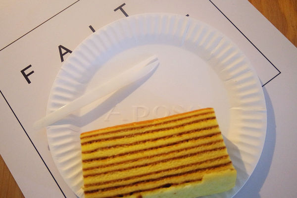 蛋糕口感扎實,香氣濃厚,吃完喜悅之情蛋糕【Aposo艾波索幸福甜點】