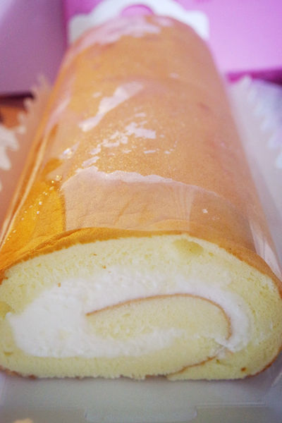 蛋糕口感扎實,香氣濃厚,吃完喜悅之情蛋糕【Aposo艾波索幸福甜點】