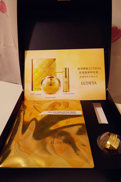 獨家微臻技術,雙天后的熱愛【LUDEYA經典修護微臻三件組】
